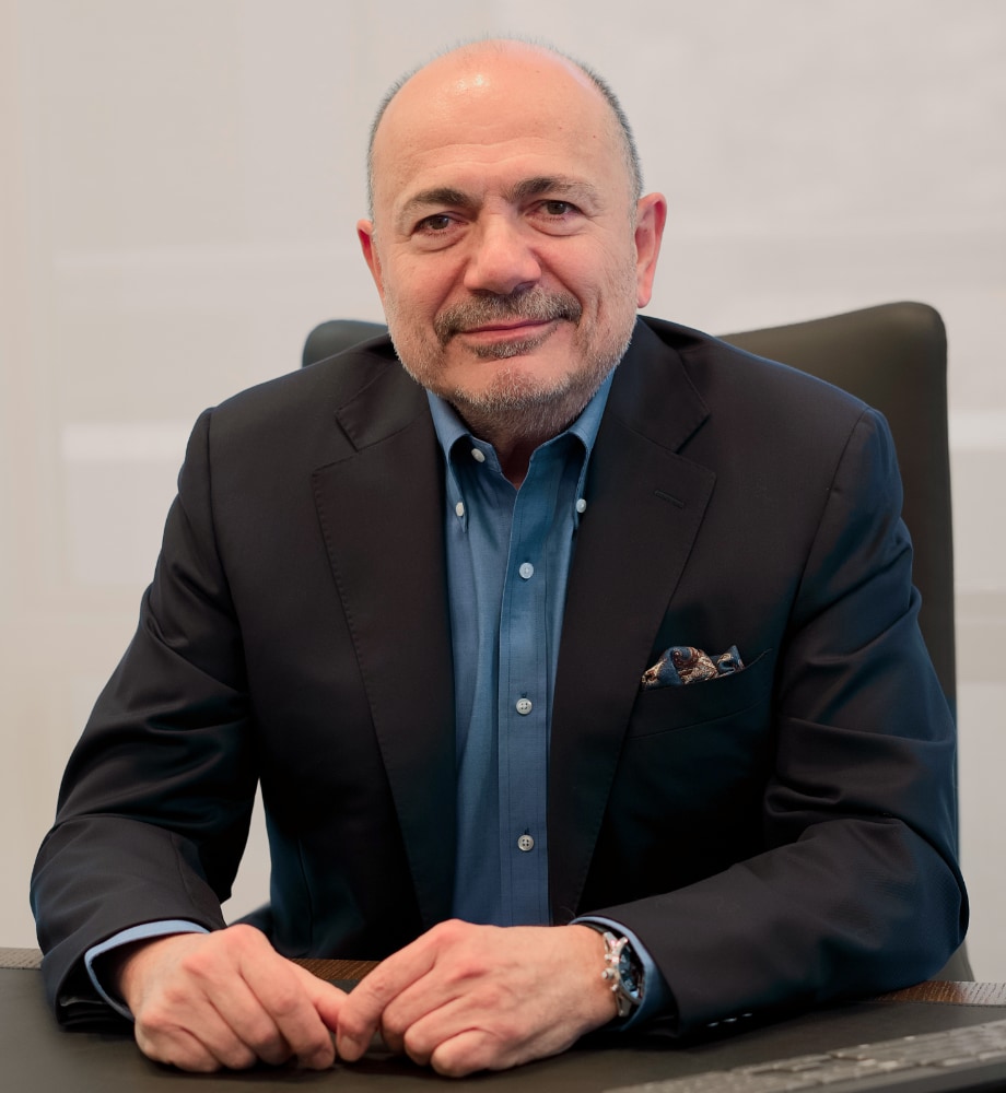 Prof. Dr. Sinan Zeren - Üroloji Uzmanı